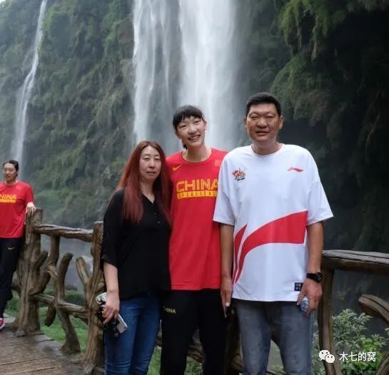 亚洲国产精品悠悠久久琪琪